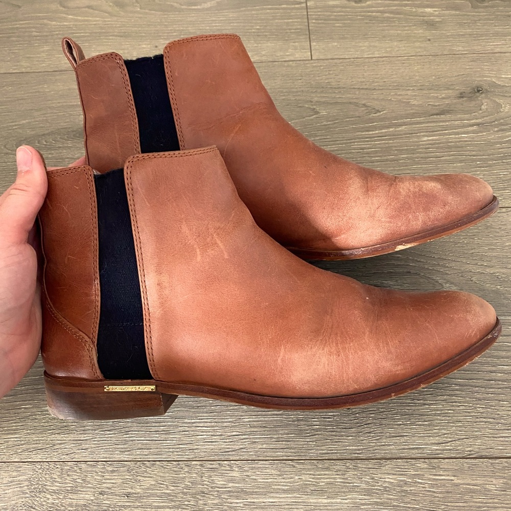 Louise et Cie Chelsea Boots